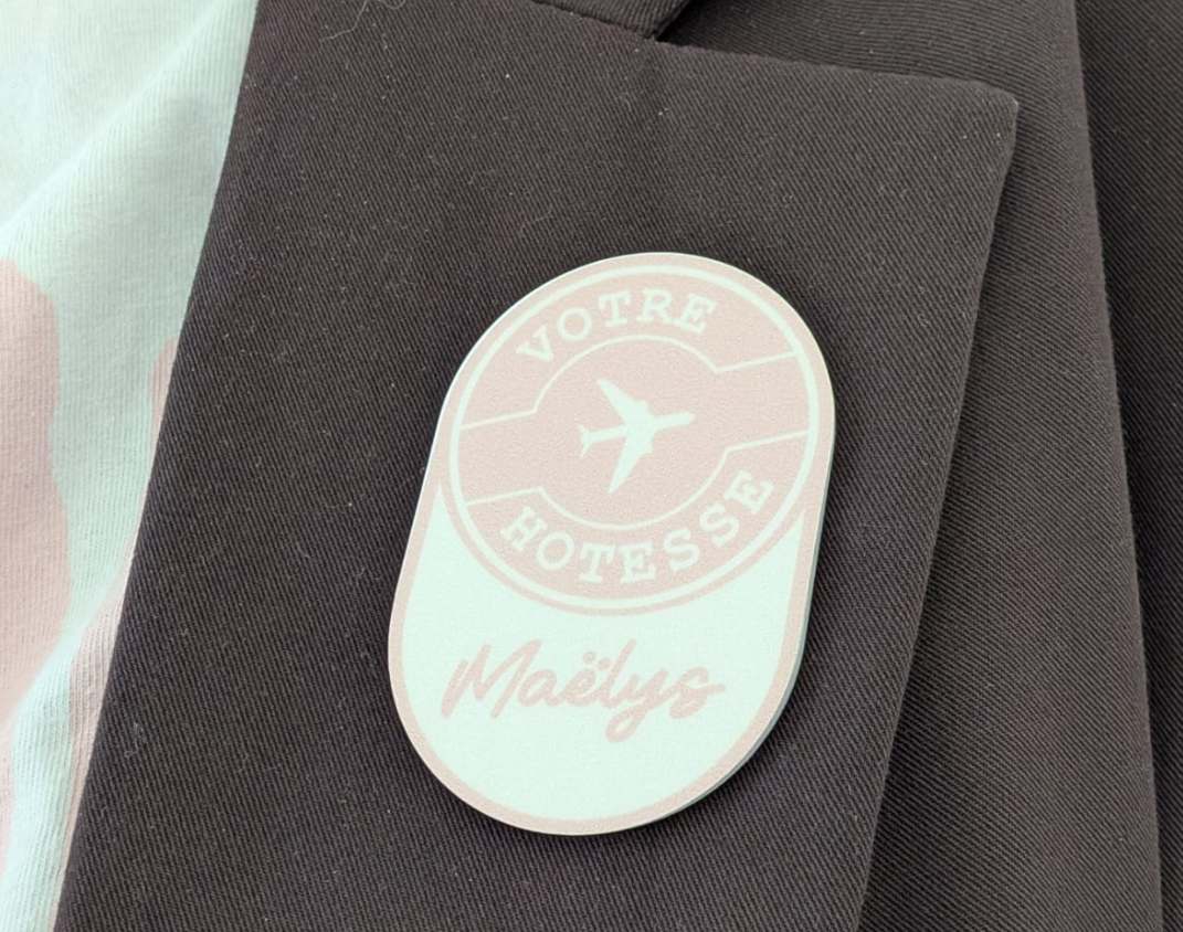 Badge nominatif sur mesure réalisé par 192 Pub – vue 1